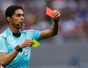 Lịch sử và ý nghĩa của hệ thống thẻ phạt trong bóng đá